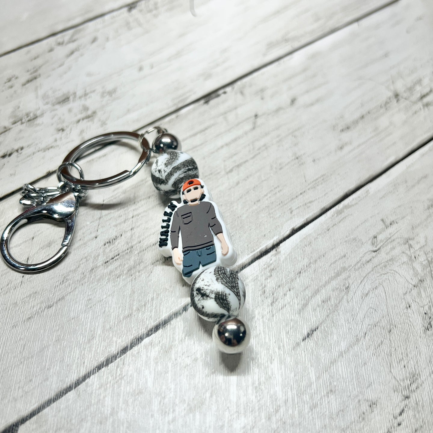 Wallen Burnout Silver Keychain Bar